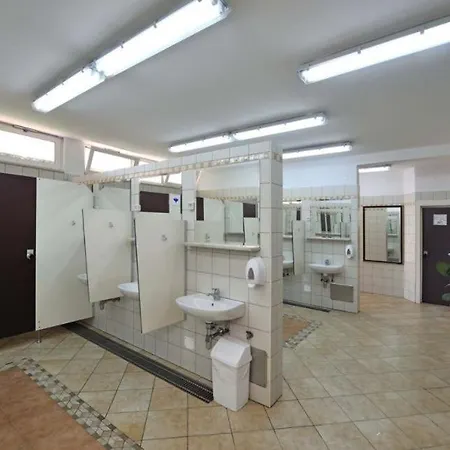 Easyatent Safari Tent Zelena Laguna 4* Πόρετς