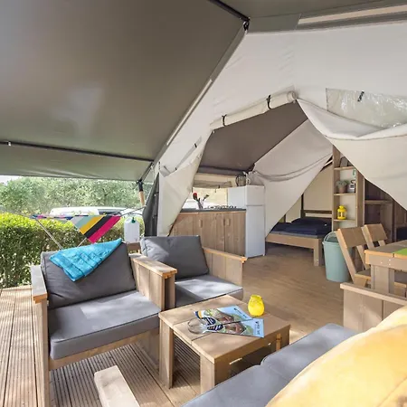 Easyatent Safari Tent Zelena Laguna 4*