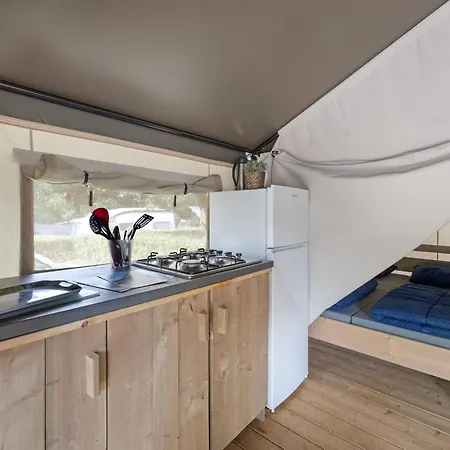 Easyatent Safari Tent Zelena Laguna Πάρκο διακοπών Πόρετς