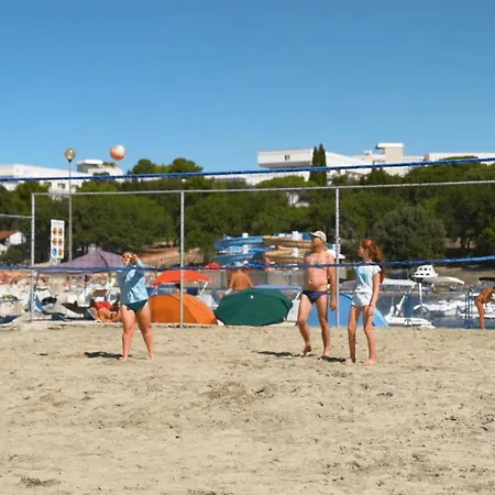 Park za odmor Easyatent Safari Tent Zelena Laguna