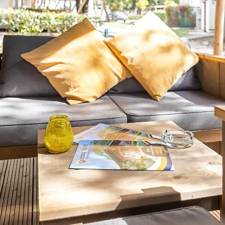 Park za odmor Easyatent Safari Tent Zelena Laguna 4*