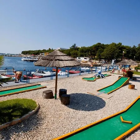 Holiday park Easyatent Safari Tent Zelena Laguna Porec