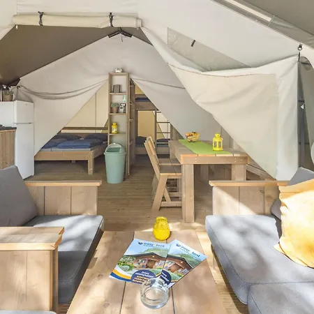 ホリデーパーク Easyatent Safari Tent Zelena Laguna ポレッチ